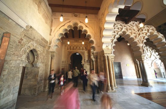 zaragoza-turismo_arabe-aljaferia_1