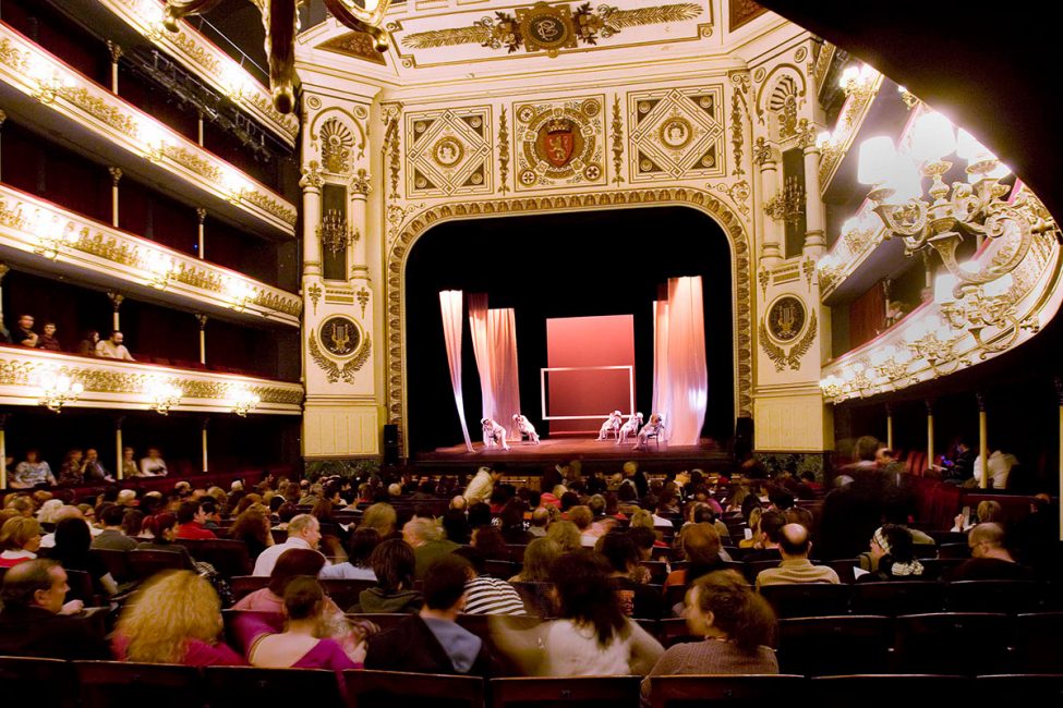 zaragoza-turismo_cultura-teatro-principal_2